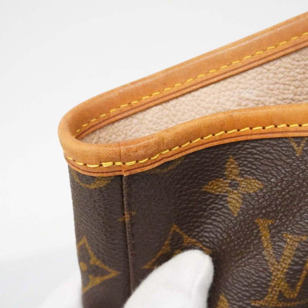 LOUIS VUITTON Brown Monogram Tote Bag - Picture 7 of 14